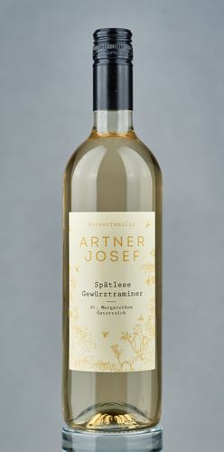 Flasche Spätlese Gewürztraminer